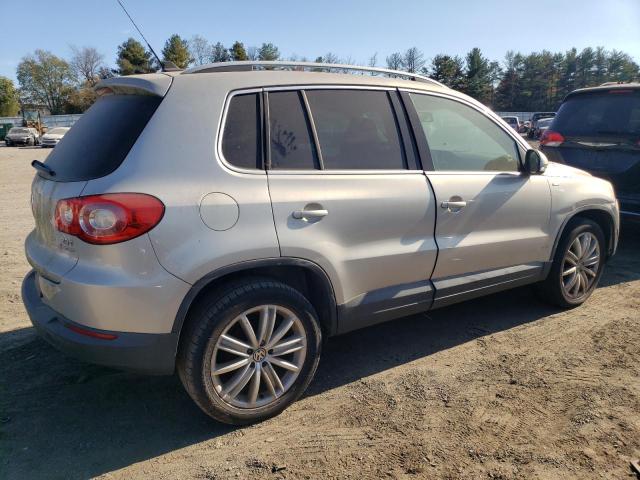 Photo 2 VIN: WVGBV7AX9AW513983 - VOLKSWAGEN TIGUAN SE 