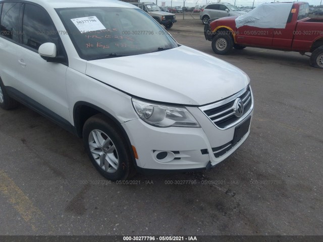 Photo 5 VIN: WVGBV7AX9BW527240 - VOLKSWAGEN TIGUAN 