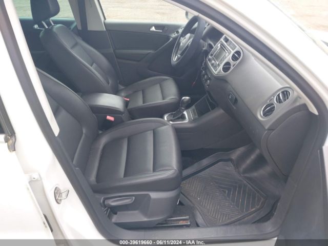 Photo 4 VIN: WVGBV7AX9CW559106 - VOLKSWAGEN TIGUAN 