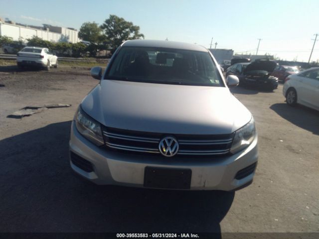 Photo 5 VIN: WVGBV7AX9DW533753 - VOLKSWAGEN TIGUAN 