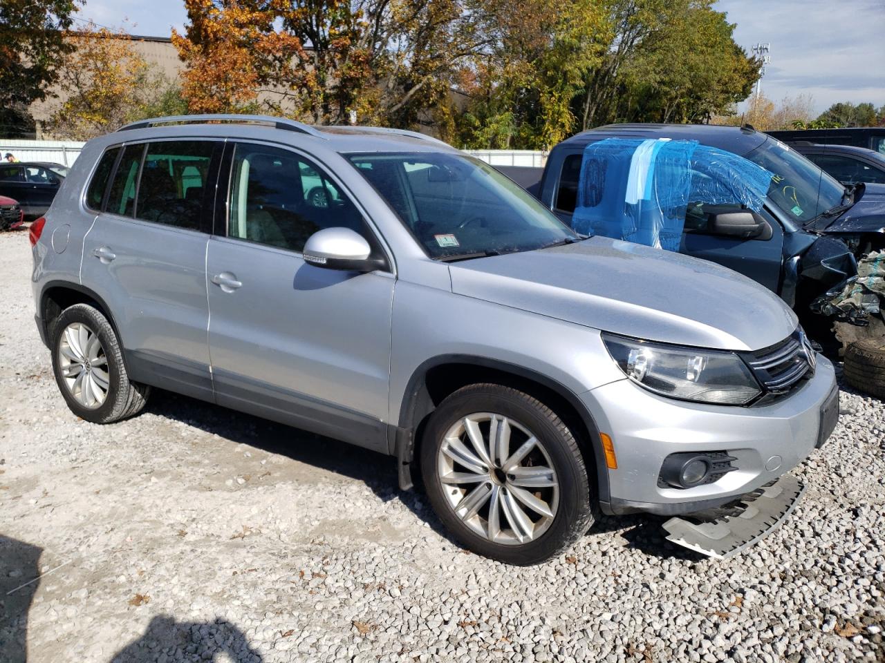 Photo 3 VIN: WVGBV7AX9DW544090 - VOLKSWAGEN TIGUAN 