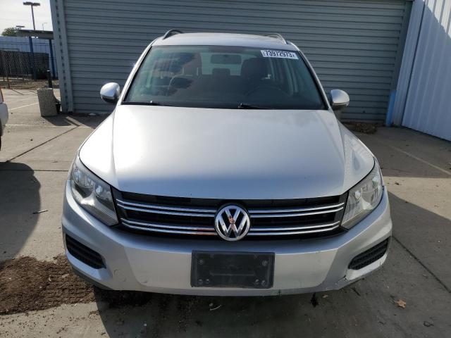 Photo 4 VIN: WVGBV7AX9FW587329 - VOLKSWAGEN TIGUAN 