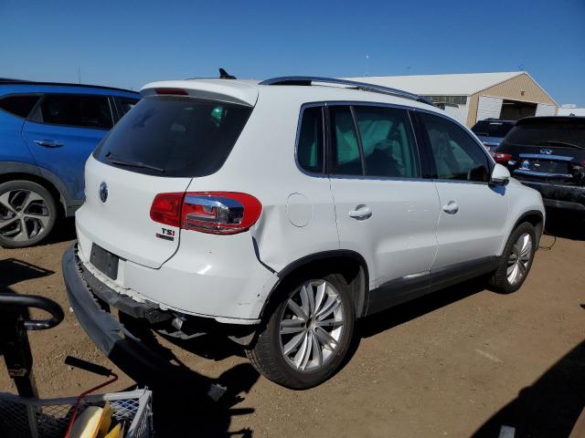 Photo 2 VIN: WVGBV7AX9GW517220 - VOLKSWAGEN TIGUAN S 