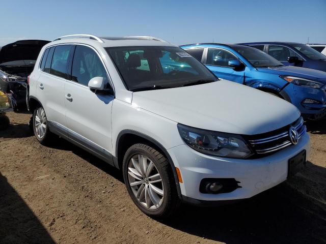 Photo 3 VIN: WVGBV7AX9GW517220 - VOLKSWAGEN TIGUAN S 