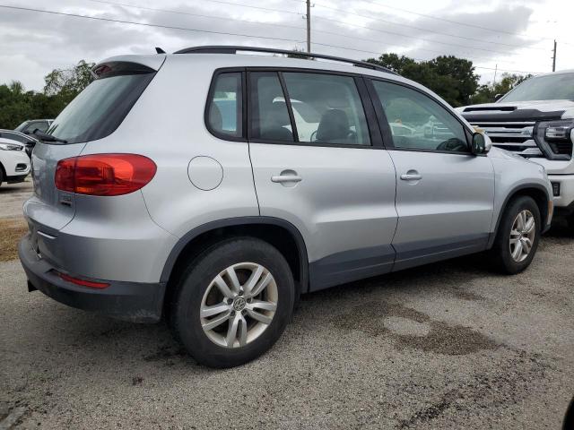 Photo 2 VIN: WVGBV7AX9HK022010 - VOLKSWAGEN TIGUAN S 