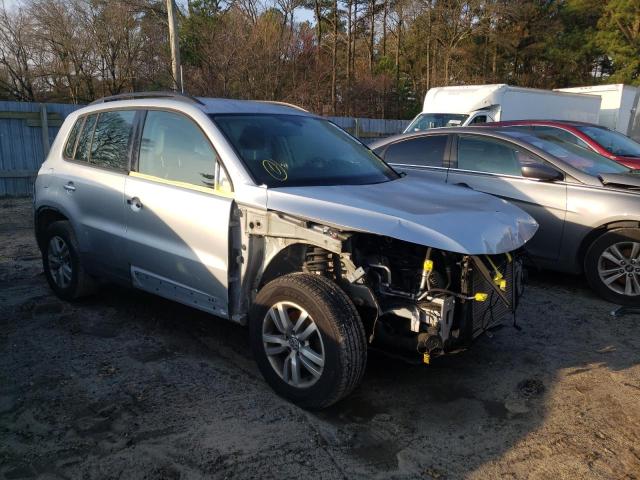 Photo 3 VIN: WVGBV7AX9HK041110 - VOLKSWAGEN TIGUAN S 