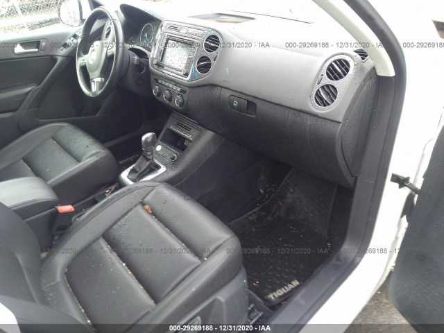 Photo 4 VIN: WVGBV7AX9HW504095 - VOLKSWAGEN TIGUAN 