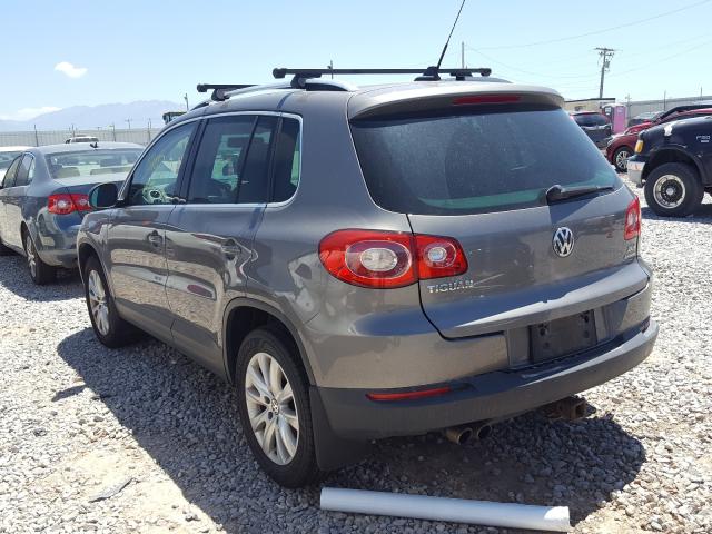 Photo 2 VIN: WVGBV7AXXAW001066 - VOLKSWAGEN TIGUAN SE 