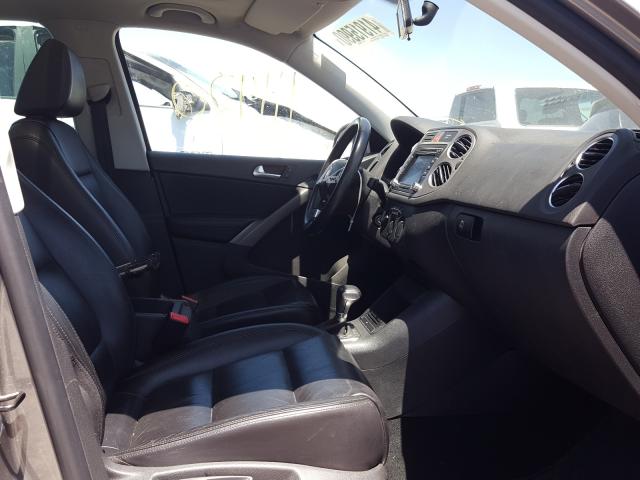 Photo 4 VIN: WVGBV7AXXAW001066 - VOLKSWAGEN TIGUAN SE 