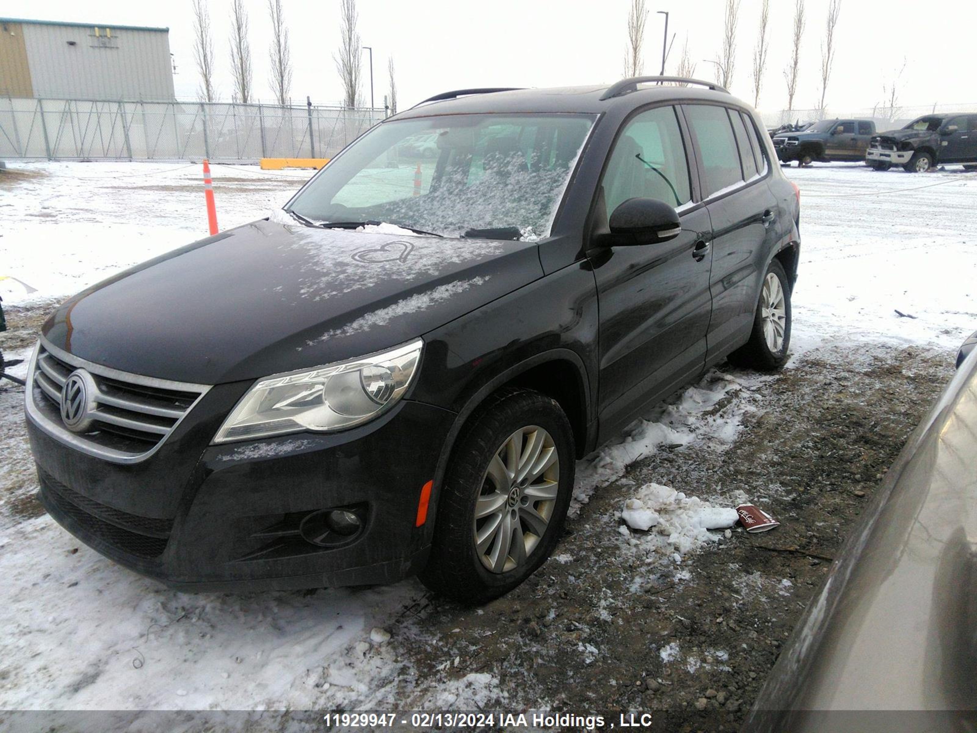 Photo 1 VIN: WVGBV7AXXAW512180 - VOLKSWAGEN TIGUAN 