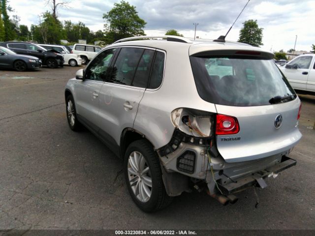 Photo 2 VIN: WVGBV7AXXAW524684 - VOLKSWAGEN TIGUAN 