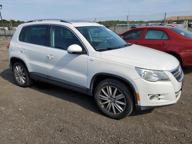 Photo 3 VIN: WVGBV7AXXAW530551 - VOLKSWAGEN TIGUAN 