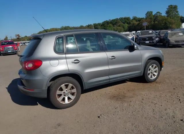 Photo 3 VIN: WVGBV7AXXAW532316 - VOLKSWAGEN TIGUAN 