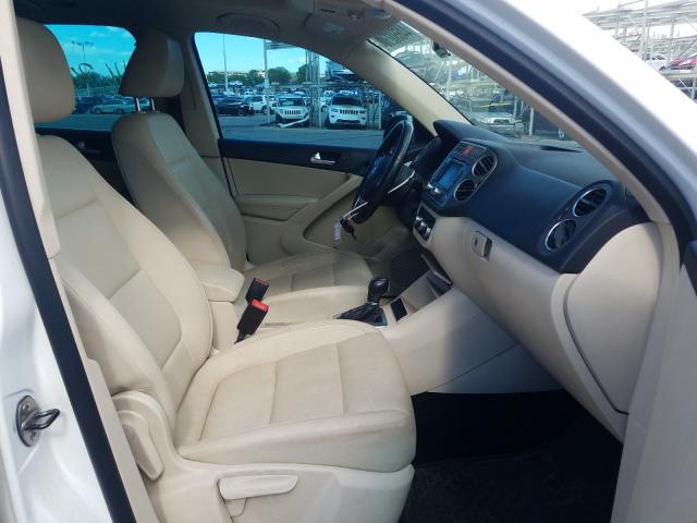 Photo 4 VIN: WVGBV7AXXBW503853 - VOLKSWAGEN TIGUAN S 