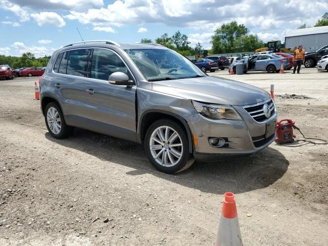 Photo 3 VIN: WVGBV7AXXBW521544 - VOLKSWAGEN TIGUAN S 