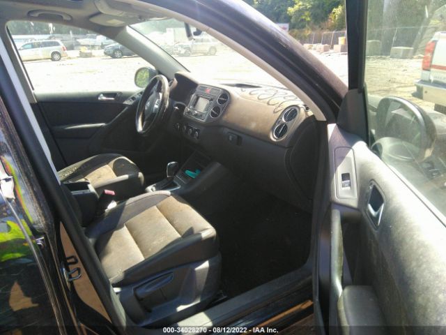 Photo 4 VIN: WVGBV7AXXBW543690 - VOLKSWAGEN TIGUAN 