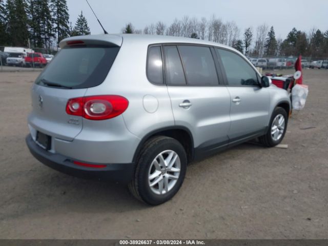 Photo 3 VIN: WVGBV7AXXBW550672 - VOLKSWAGEN TIGUAN 