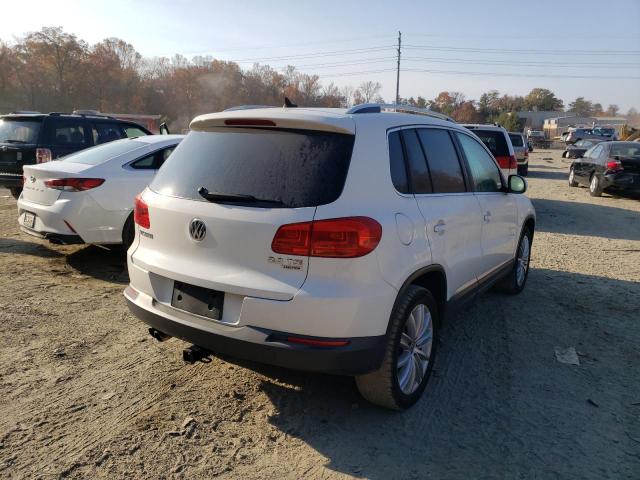 Photo 3 VIN: WVGBV7AXXCW600911 - VOLKSWAGEN TIGUAN 