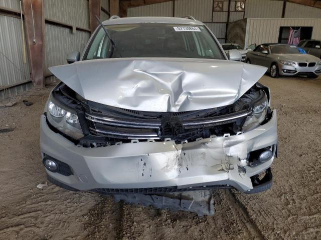 Photo 4 VIN: WVGBV7AXXDW502513 - VOLKSWAGEN TIGUAN 