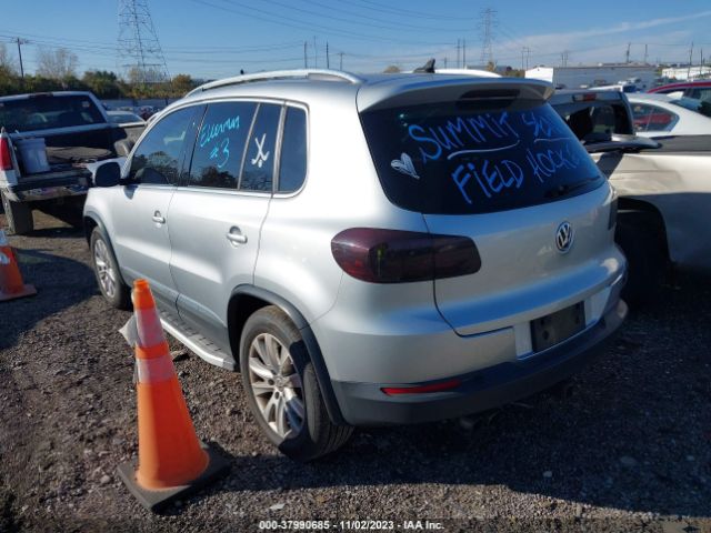 Photo 2 VIN: WVGBV7AXXDW557916 - VOLKSWAGEN TIGUAN 