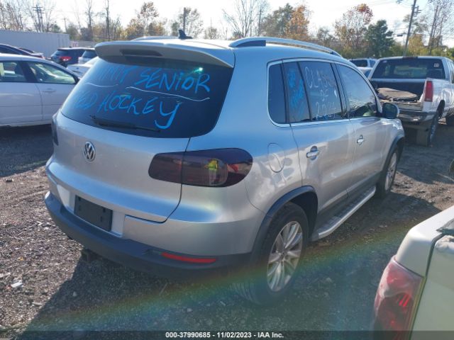 Photo 3 VIN: WVGBV7AXXDW557916 - VOLKSWAGEN TIGUAN 