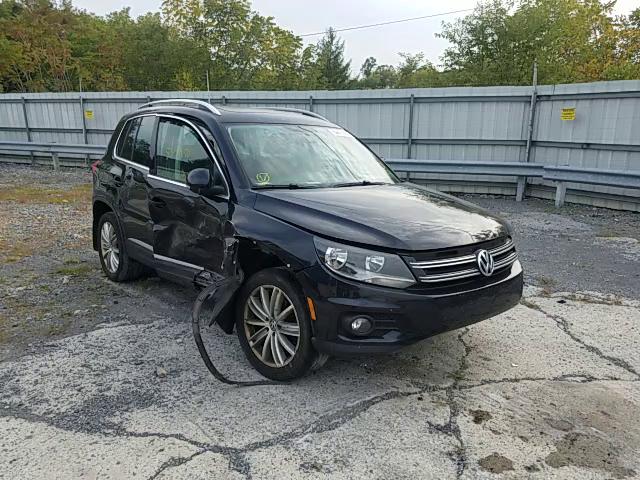 Photo 10 VIN: WVGBV7AXXFW509609 - VOLKSWAGEN TIGUAN 