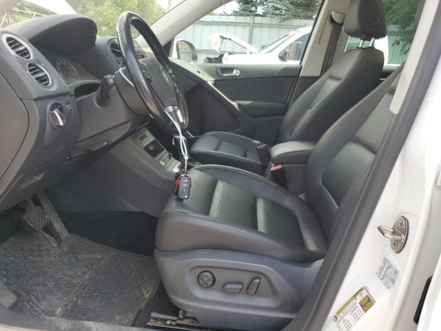 Photo 6 VIN: WVGBV7AXXGW589317 - VOLKSWAGEN TIGUAN S 