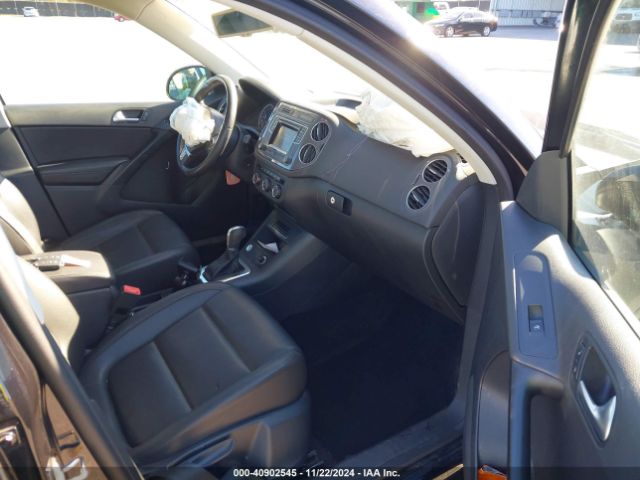 Photo 4 VIN: WVGBV7AXXGW617942 - VOLKSWAGEN TIGUAN 