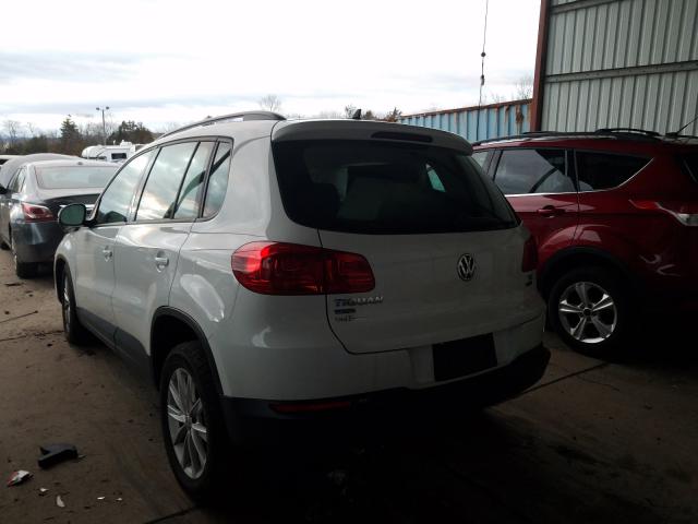 Photo 2 VIN: WVGBV7AXXHK047210 - VOLKSWAGEN TIGUAN 