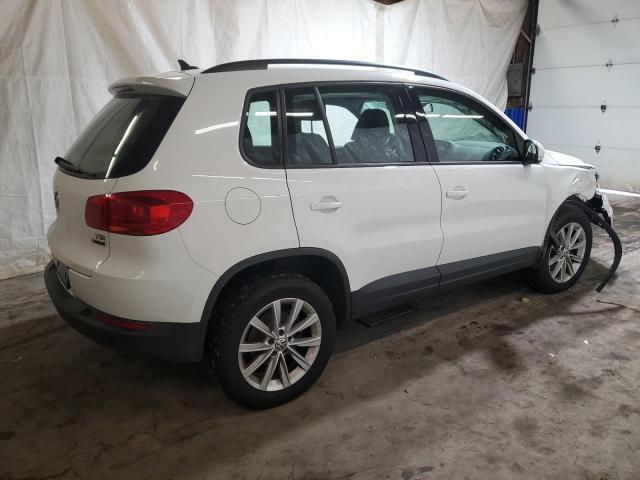 Photo 2 VIN: WVGBV7AXXHK048597 - VOLKSWAGEN TIGUAN S 