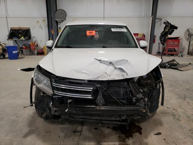 Photo 4 VIN: WVGBV7AXXJK001186 - VOLKSWAGEN TIGUAN 