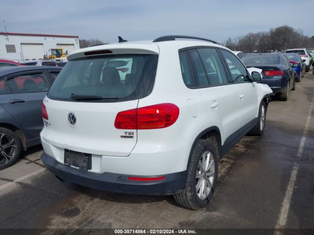 Photo 3 VIN: WVGBV7AXXJK001205 - VOLKSWAGEN TIGUAN LIMITED 