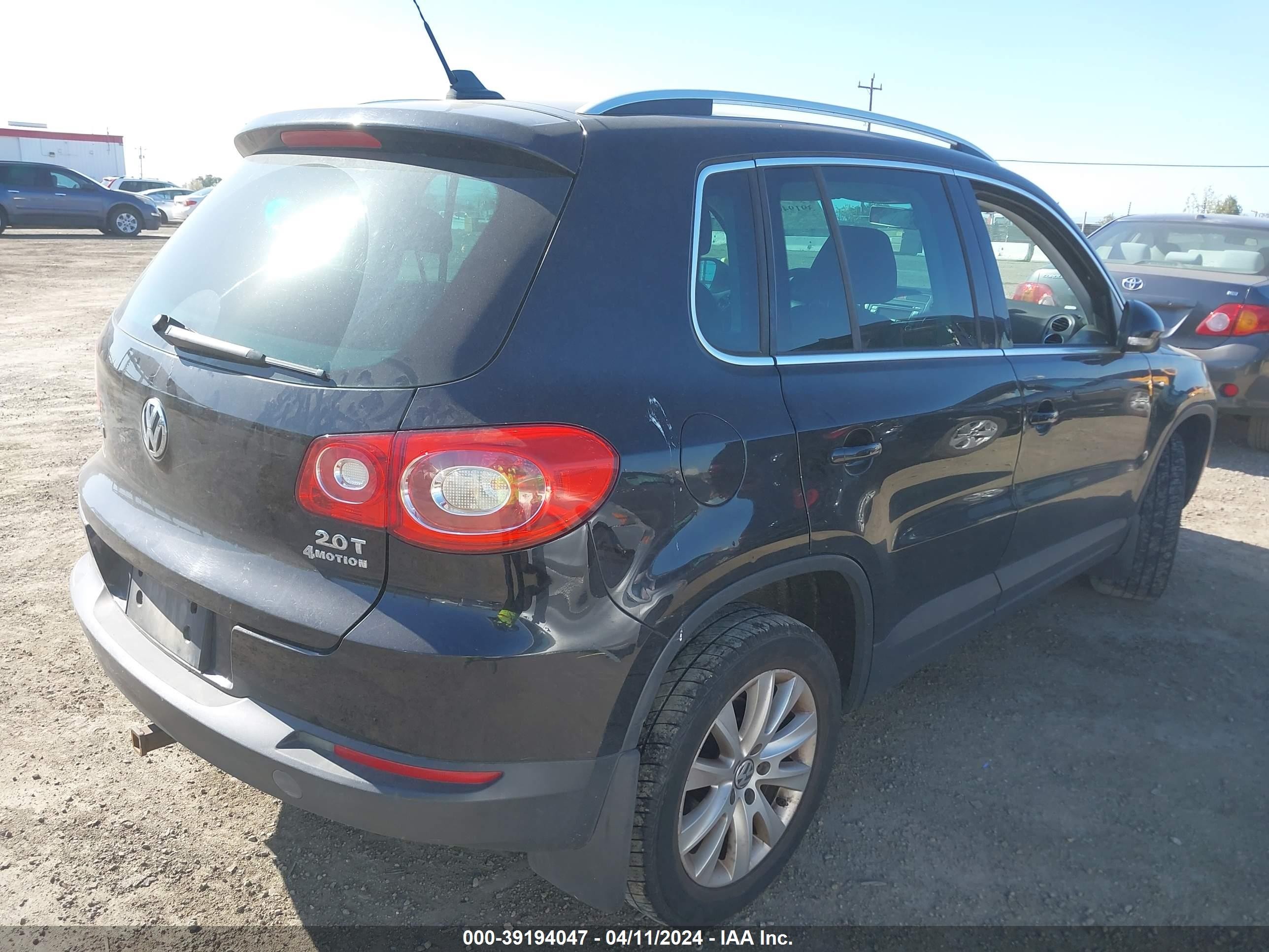 Photo 3 VIN: WVGBV95N39W518886 - VOLKSWAGEN TIGUAN 