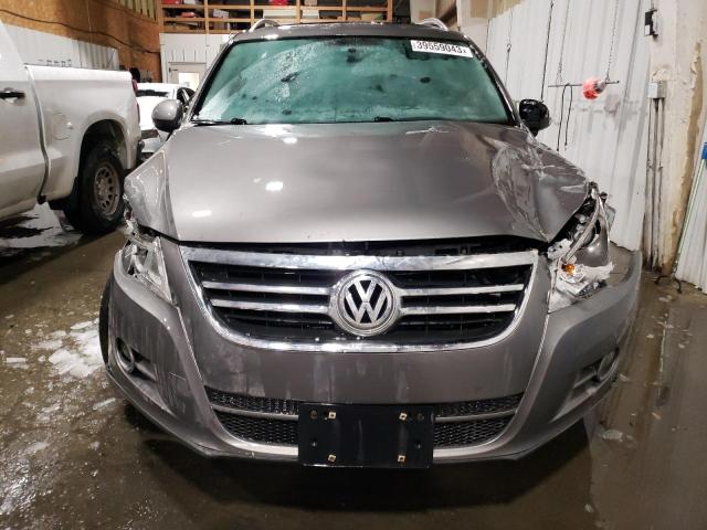 Photo 4 VIN: WVGBV95NX9W002878 - VOLKSWAGEN TIGUAN SE 