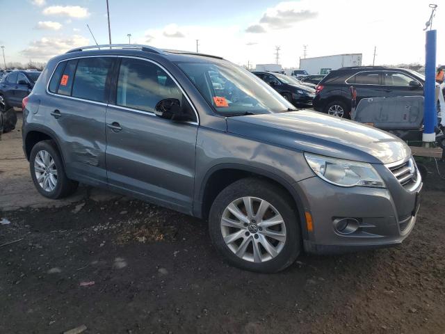 Photo 3 VIN: WVGBV9AX9AW500811 - VOLKSWAGEN TIGUAN SE 