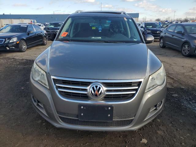 Photo 4 VIN: WVGBV9AX9AW500811 - VOLKSWAGEN TIGUAN SE 