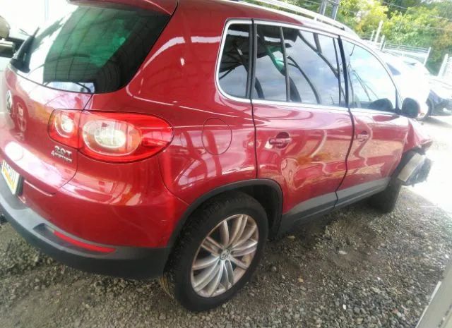 Photo 3 VIN: WVGBV9AXXAW003797 - VOLKSWAGEN TIGUAN 