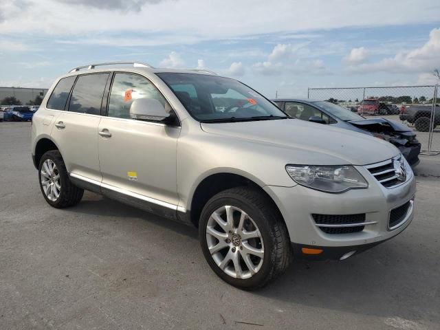 Photo 3 VIN: WVGCB77L88D044229 - VOLKSWAGEN TOUAREG 2 