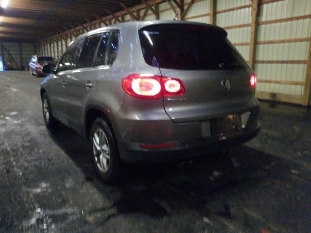 Photo 2 VIN: WVGCV7AX0AW507364 - VOLKSWAGEN TIGUAN S 