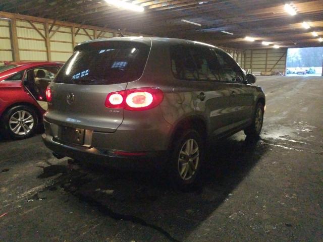 Photo 3 VIN: WVGCV7AX0AW507364 - VOLKSWAGEN TIGUAN S 