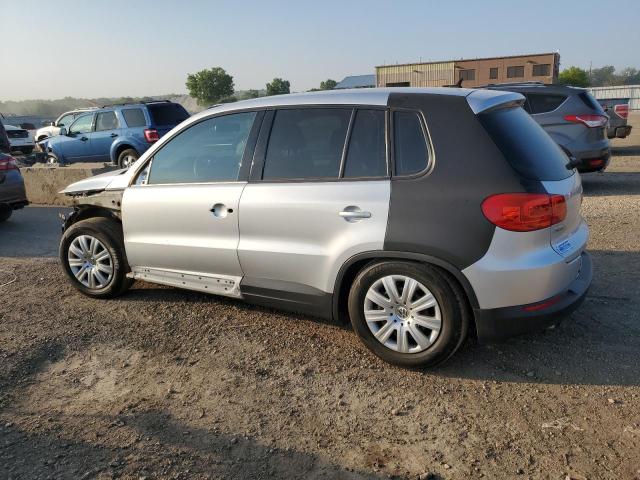 Photo 1 VIN: WVGCV7AX6CW593802 - VOLKSWAGEN TIGUAN S 