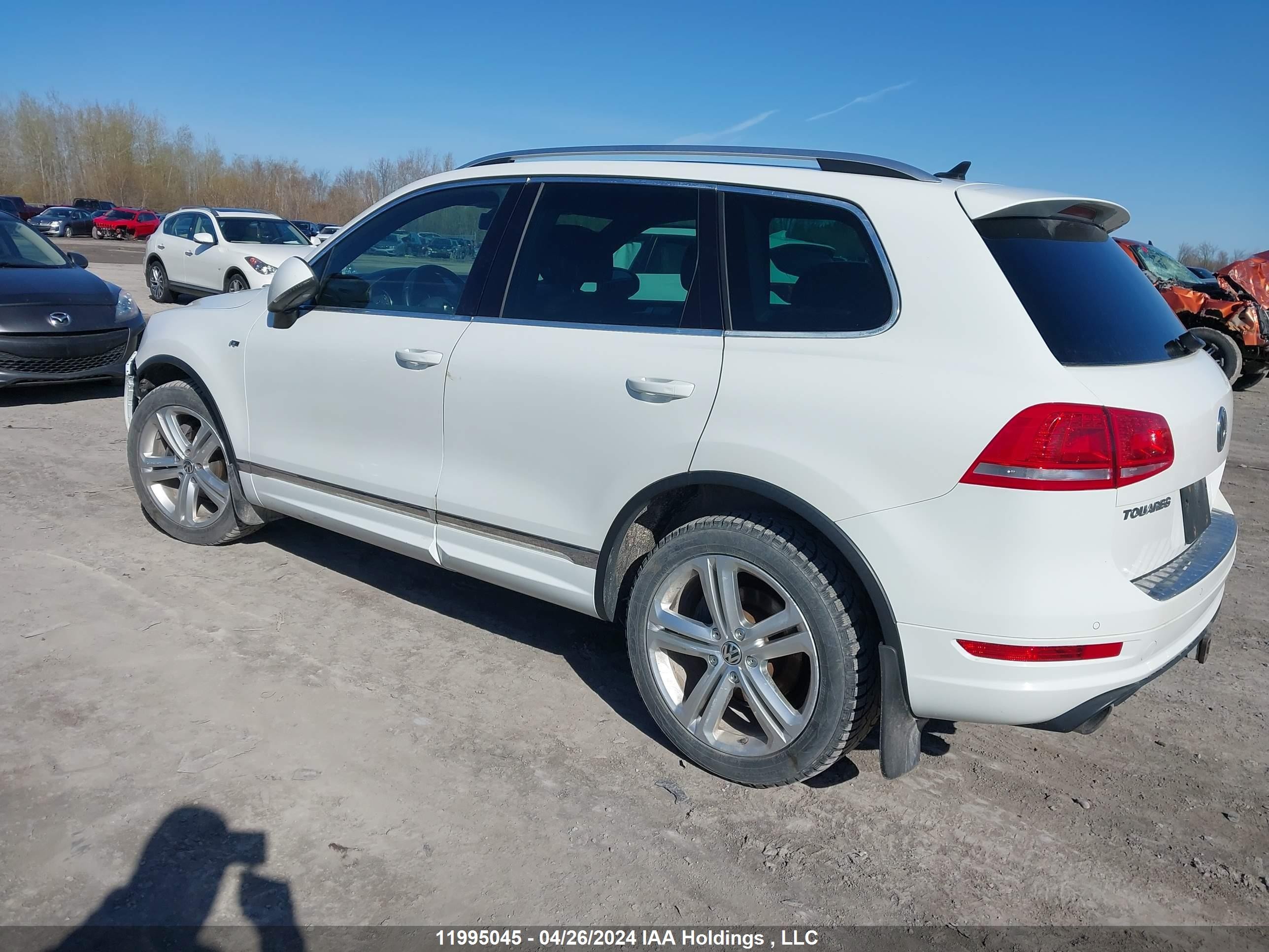 Photo 2 VIN: WVGDF9BP2ED007297 - VOLKSWAGEN TOUAREG 