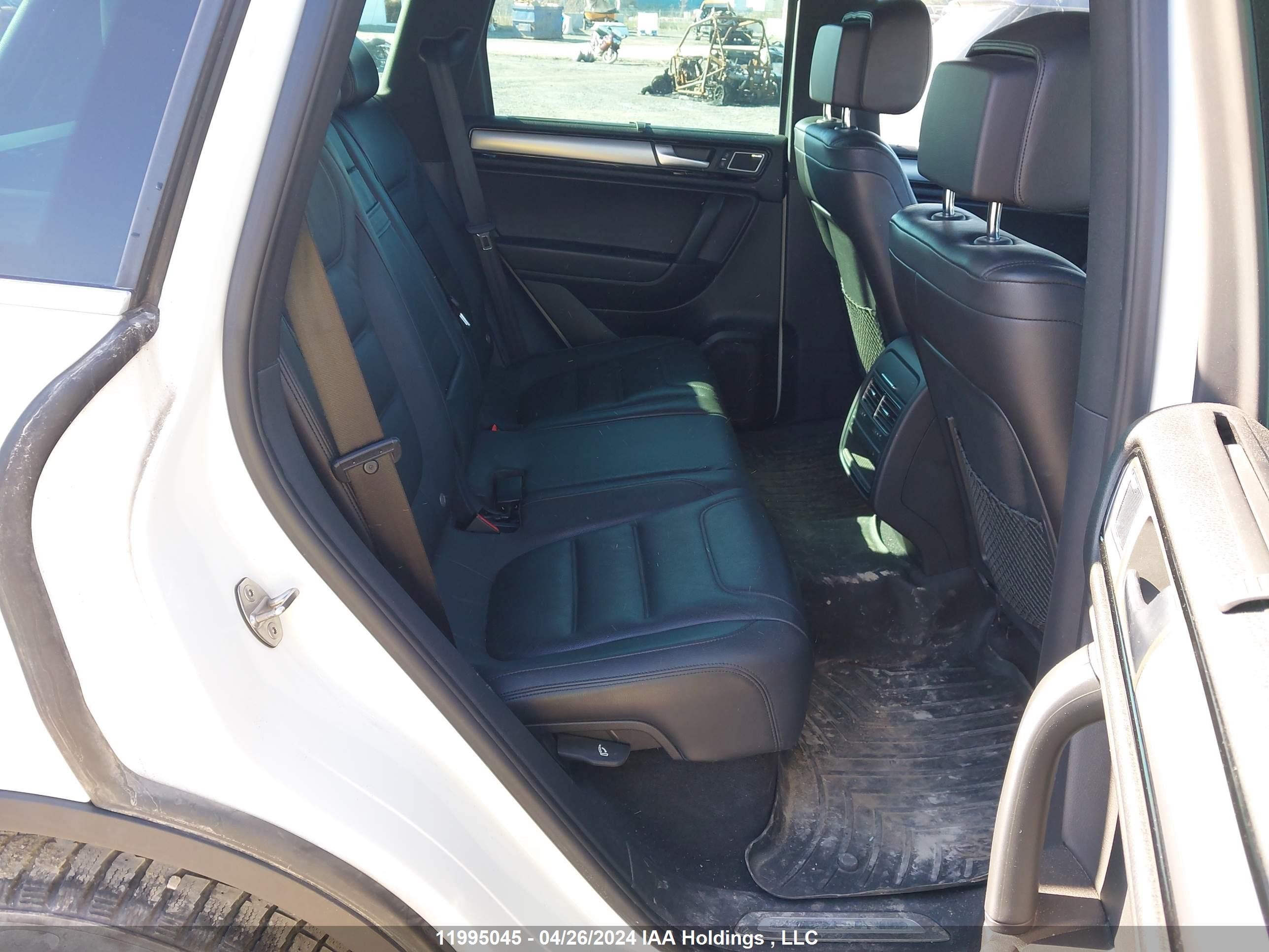 Photo 7 VIN: WVGDF9BP2ED007297 - VOLKSWAGEN TOUAREG 