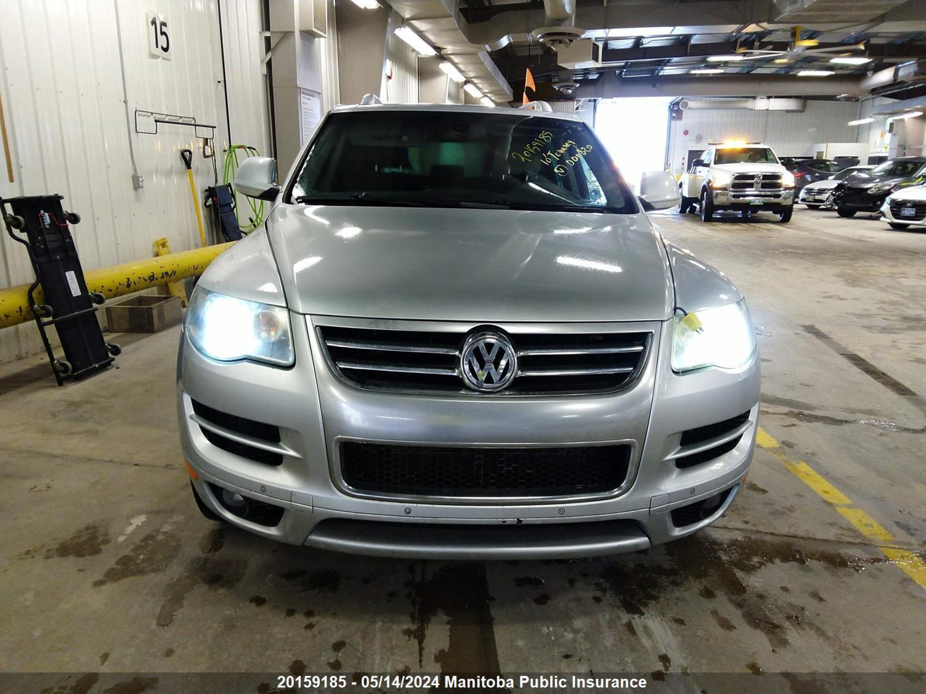 Photo 11 VIN: WVGDK6A91AD000820 - VOLKSWAGEN TOUAREG 