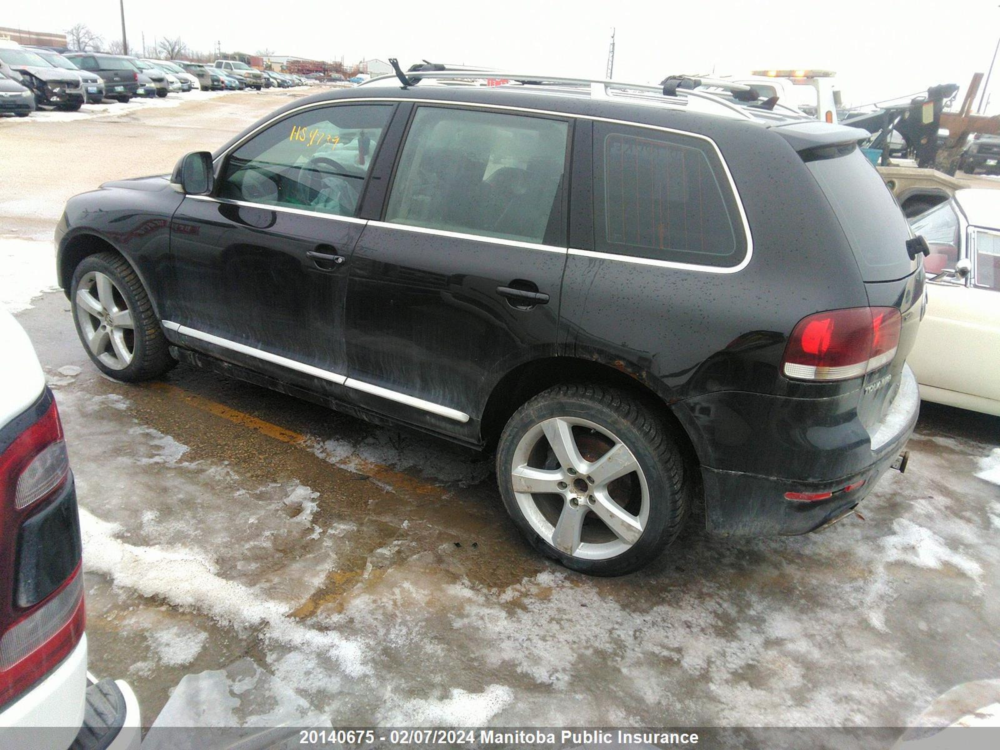 Photo 2 VIN: WVGDK6A98AD000104 - VOLKSWAGEN TOUAREG 