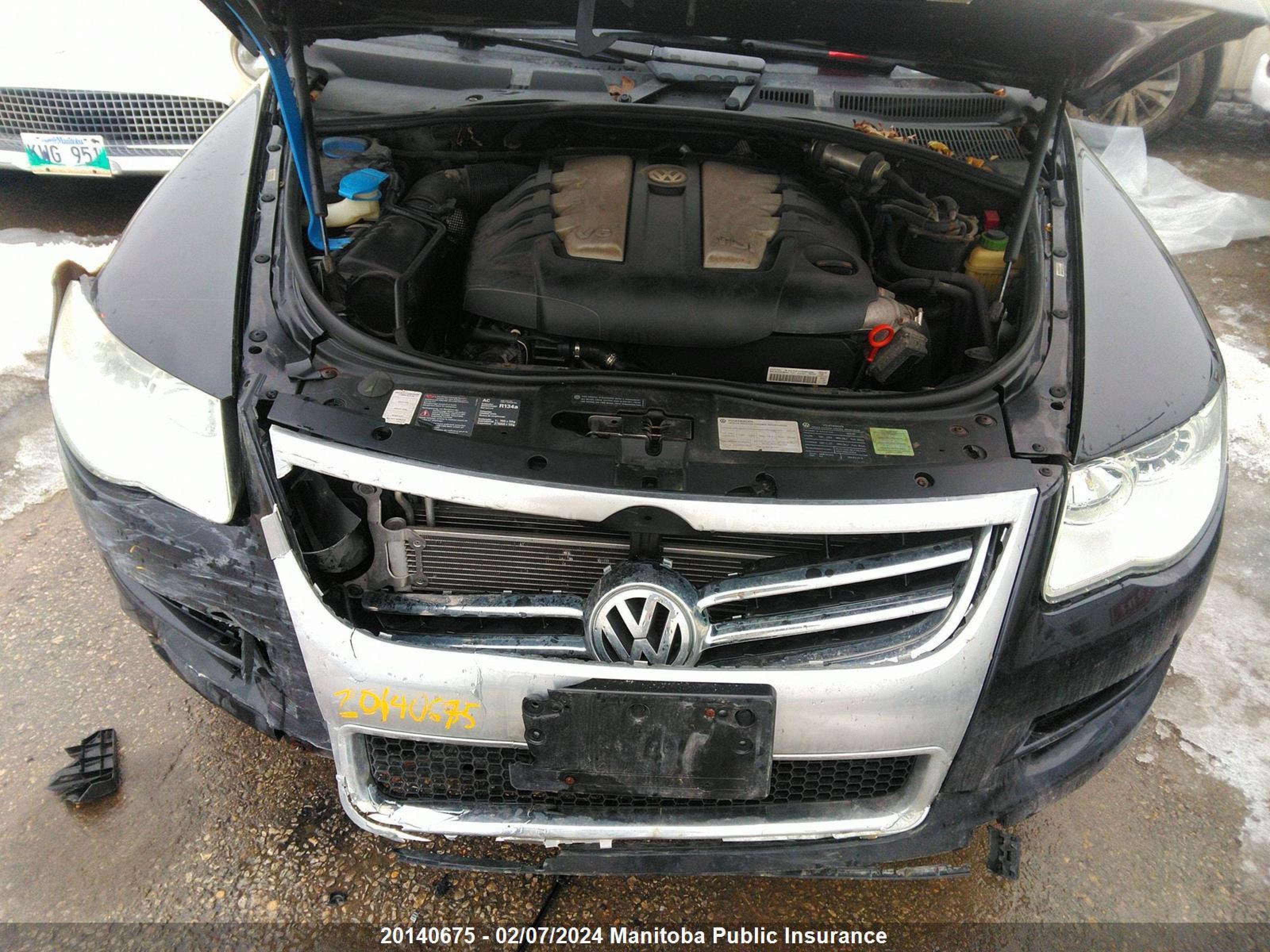 Photo 9 VIN: WVGDK6A98AD000104 - VOLKSWAGEN TOUAREG 