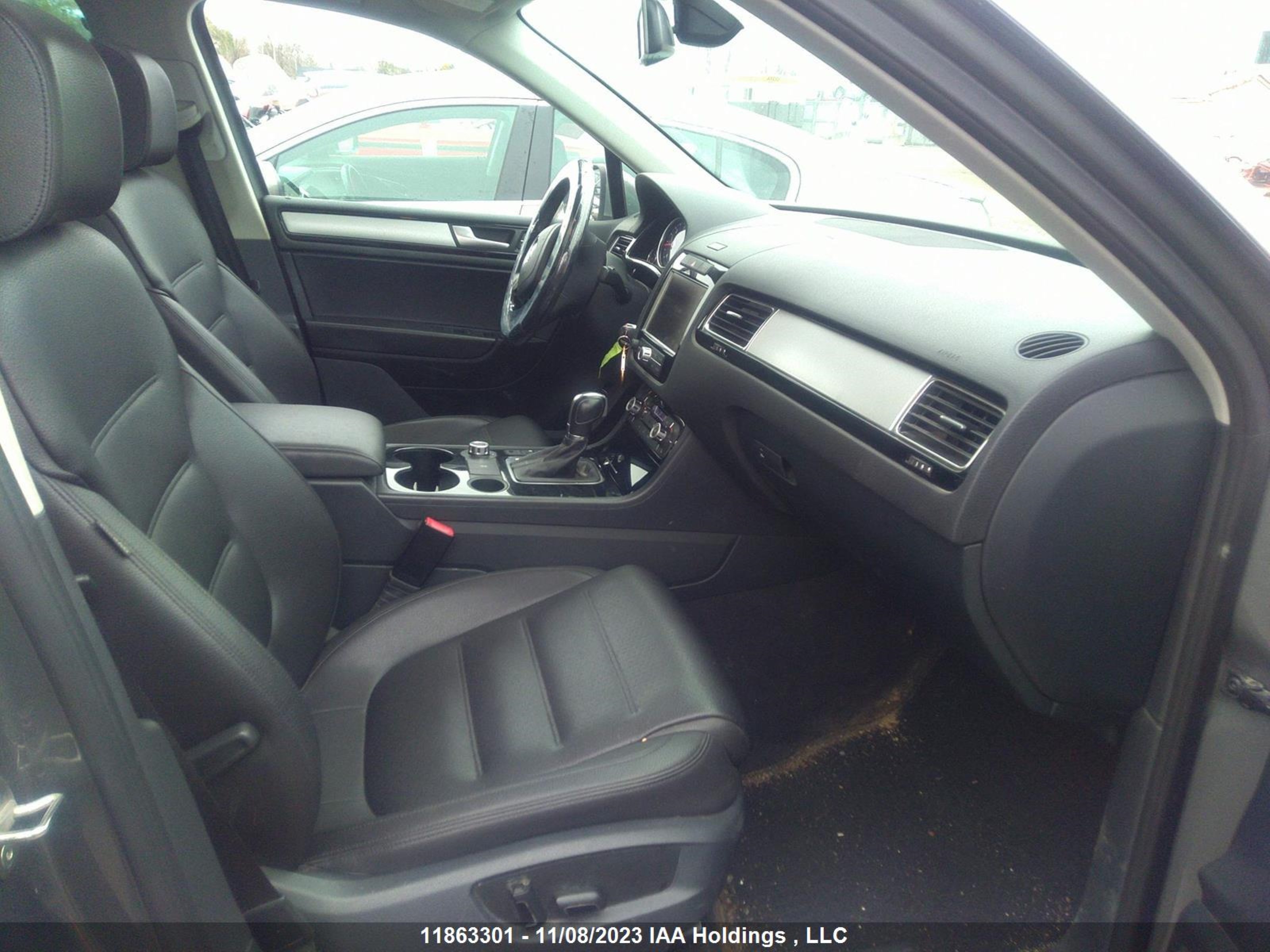 Photo 4 VIN: WVGDP9BPXED011949 - VOLKSWAGEN TOUAREG 