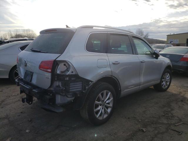 Photo 2 VIN: WVGEF7BP1HD006980 - VOLKSWAGEN TOUAREG SP 