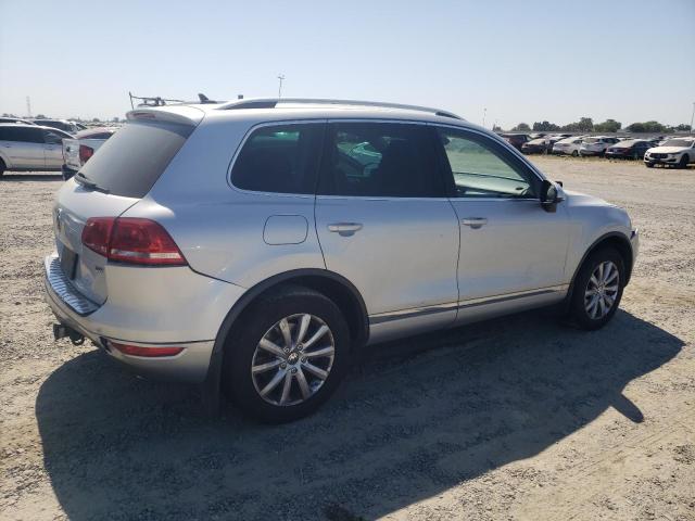 Photo 2 VIN: WVGEF9BP0CD005923 - VOLKSWAGEN TOUAREG 