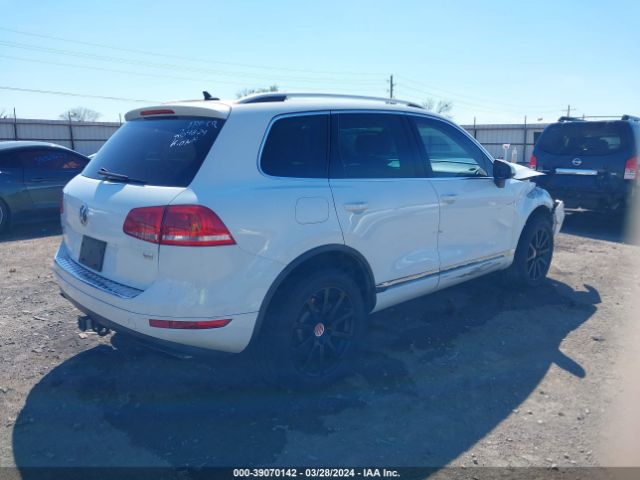 Photo 3 VIN: WVGEF9BP0DD002540 - VOLKSWAGEN TOUAREG 